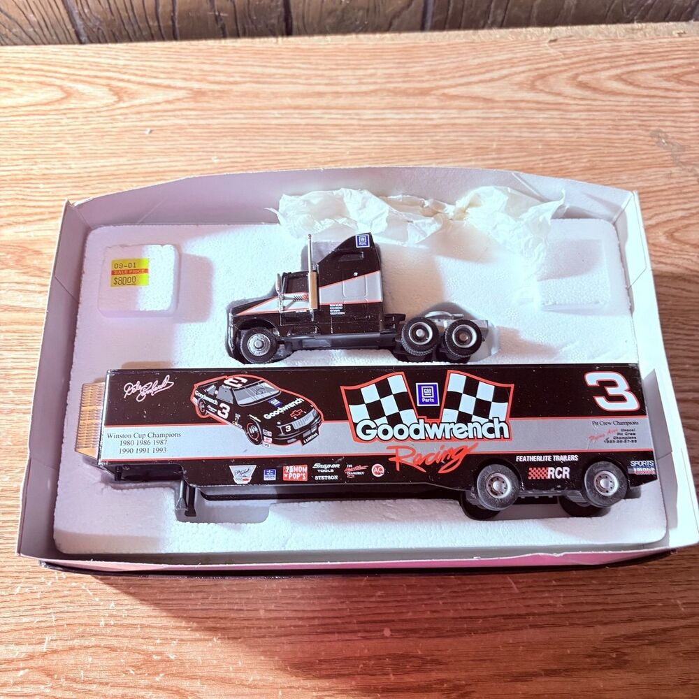 Dale Earnhardt 1994 RCCA #3 Goodwrench Hauler 1:64 Diecast Limited Ed COA